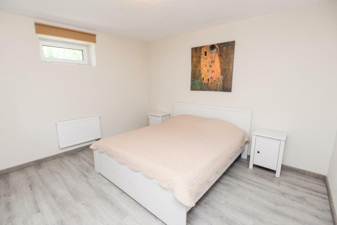 Sveciu Apartamentai Vanagupeje Паланга Екстериор снимка